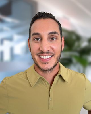 Photo of Elan Robin, Clinical Social Work/Therapist, LCSW