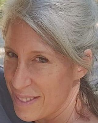 Photo of Liz Tedford, Counsellor, MBACP Accred