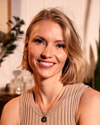 Photo of Corinne Sudduth, Clinical Social Work/Therapist, MSW, LICSW