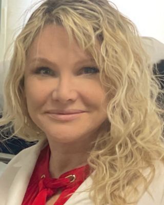 Photo of Suzanne White, Psychiatric Nurse Practitioner, MSN, FNP, PMHNP