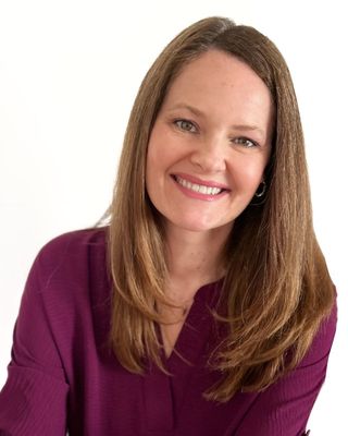 Photo of Erika Mills - Work Stress, Anxiety, Burnout, Trauma, Identity, Registered Psychotherapist, RP, MTS, CSHP, CSE