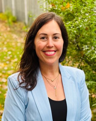Photo of Laura Krause, Psychologist, PsyD, LP