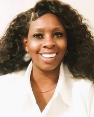 Photo of Lillian Osaigbovo, LCSW, Clinical Social Work/Therapist
