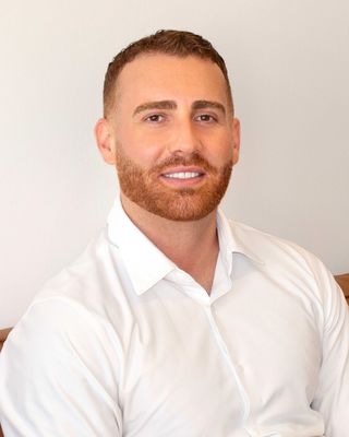 Photo of Alex Aslan, Psychologist, MPsych, PsyBA General