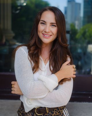Photo of Charlie Emily Snowball, Psychotherapist, MC, ACA-L2