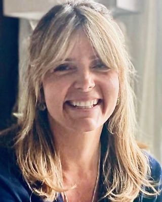 Photo of Macarena de la Vega Lopez, Psychotherapist, MSc, MNCPS Acc.