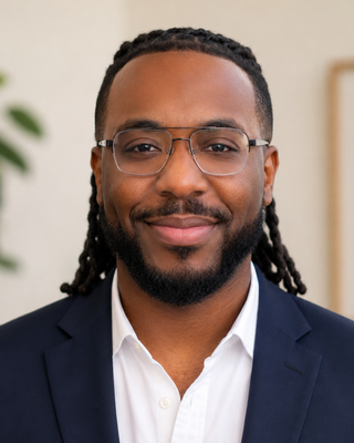 Photo of Barrington Latham, Pre-Licensed Professional, Psy.D.