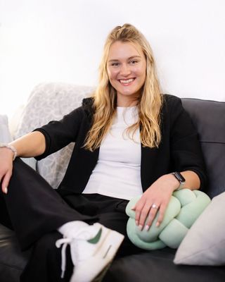 Photo of Alexa Reinecke, Counselor, MS, LCPC, NCC