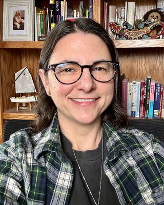 Photo of Liddy Cole, Clinical Social Work/Therapist, MSW, LICSW