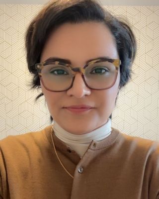 Photo of Zunaira Baig, Registered Social Worker, MSW, RSW, CCDP, Ontario, Alberta