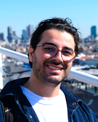 Photo of Filippo Folino, Registered Psychotherapist (Qualifying)