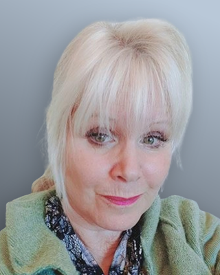 Photo of Betsy Servis, Counselor, LCMHC