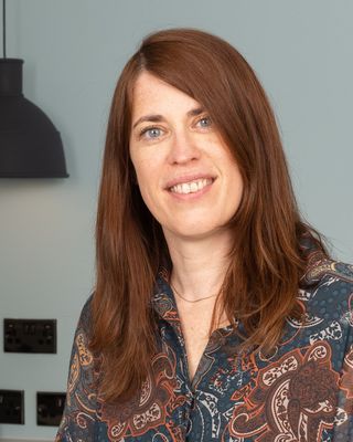 Photo of Bettina McKinnon, Counsellor, MBACP