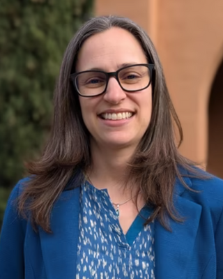 Photo of Lindsay Coronato, Psychologist, LP