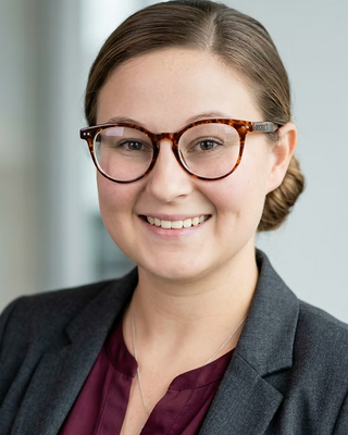 Photo of Erin Taylor, Psychiatric Nurse Practitioner, DNP