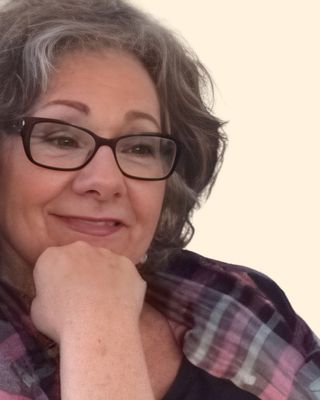 Photo of Maureen Laustsen, Marriage & Family Therapist, MA, LCSW, LMFT