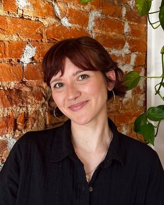 Photo of Sage DeRosa, Pre-Licensed Professional, MFT