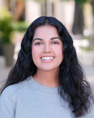 Photo of Sheena Gill, Clinical Social Work/Therapist, LCSW