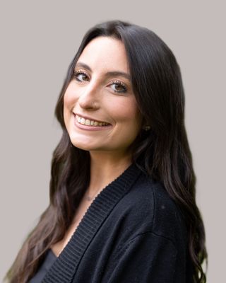 Photo of Dara Elbaum, Licensed Social Worker, LSW