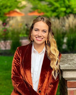 Photo of Dr. Shelbie Spear, Limited Licensed Psychologist, PhD, DLLP