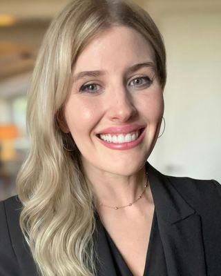 Photo of Anabel Logan, Psychiatric Nurse Practitioner, PMHNP