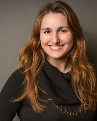 Photo of Lindsay R Standeven, Psychiatrist, MD