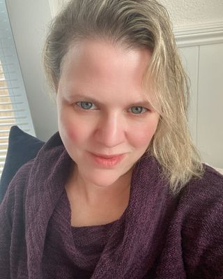 Photo of Heather Fahey, Clinical Social Work/Therapist, LICSW, MEd