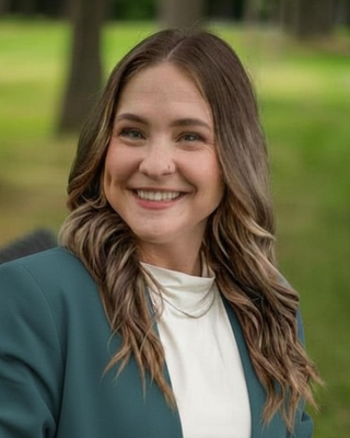 Photo of Maisy Cyr, Master Social Worker, LMSWCC