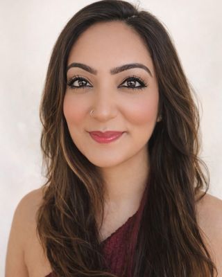 Photo of Simran Shallwani, Licensed Professional Counselor, LPC