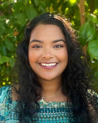 Photo of Dr. Archita Birla, Pre-Licensed Professional, PsyD