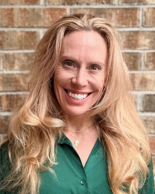 Photo of Holly Acosta, Licensed Professional Counselor, MEd, MS, PGCert, LPC