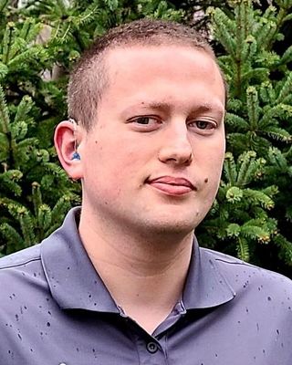 Photo of Ilya Layton, Pre-Licensed Professional, CMHC, CCTP, C-DBT