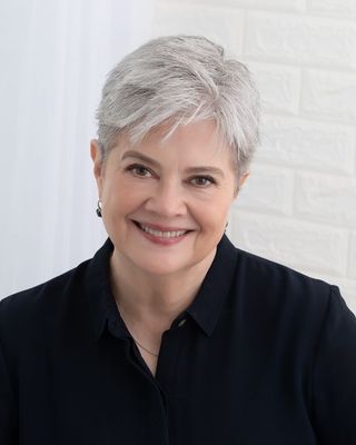 Photo of Janie McMahan, Marriage & Family Therapist, MA, LMFT