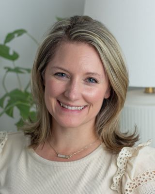 Photo of Jennifer Teubl Lindberg, Licensed Professional Counselor, MS, LPC