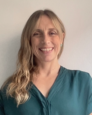 Photo of Emily Lewis, Psychologist, MSc, PsyBA General