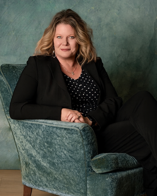 Photo of Cindi Jeffrey, Counselor, LMHP, LCSW