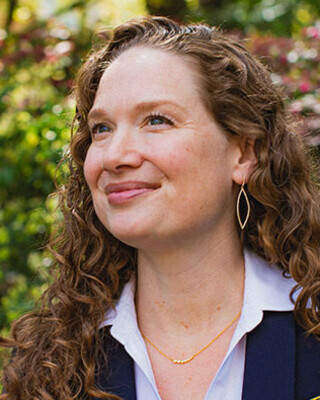 Photo of Dr. Jennifer Dragonette, Psychologist in Petaluma, CA