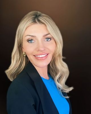 Photo of Jamie Urrutia, Marriage & Family Therapist Associate, AMFT