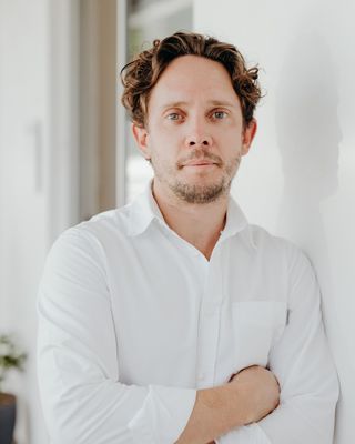 Photo of Luke Mahon, Psychotherapist, MA, PACFA