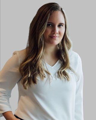 Photo of Erica Carter, Licensed Professional Clinical Counselor, LPCC