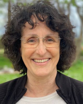 Photo of Michelle Whiteside, Psychotherapist, MUKCP