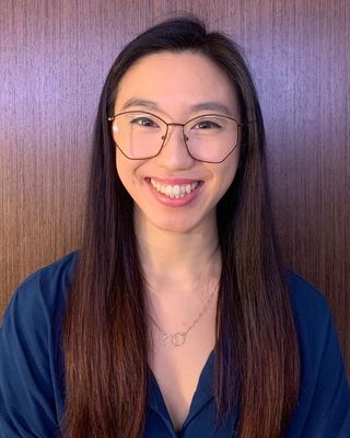 Photo of Sabrina Yau, MCP:AT, RP, Registered Psychotherapist in Toronto