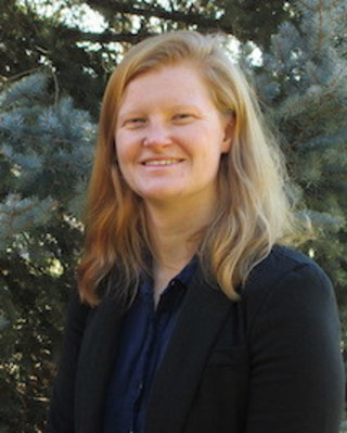 Photo of Alicia Summers, MA, LPC, BHT