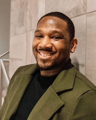 Photo of Quayshawn Taylor, Licensed Master Social Worker, LMSW