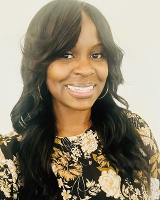 Photo of Christina Adenuga, Clinical Social Work/Therapist, LSW