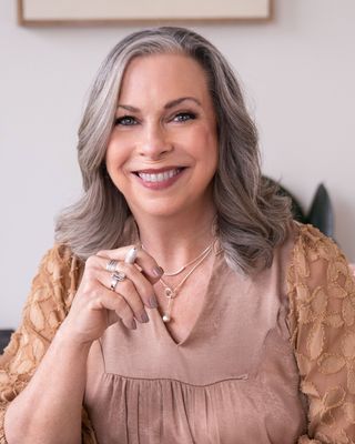 Photo of Amy Gayle Miller, Art Therapist, LCAT, CASAC, CADC