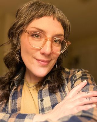 Photo of Leanne M. Bazzetta, Clinical Social Work/Therapist, LCSW, MSW, SIFI