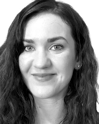 Photo of Erica Campos, Marriage & Family Therapist Associate