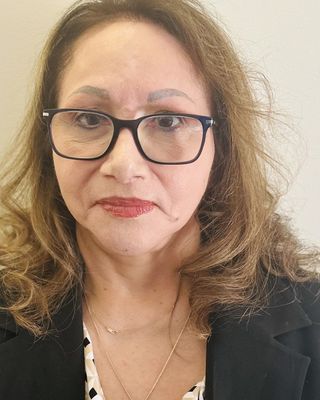 Photo of Ileane Lew, Marriage & Family Therapist, MA, LMFT