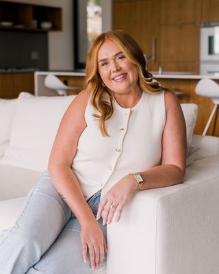 Photo of Dr. Madisyn Roberts, Counselor, LMHC, CST